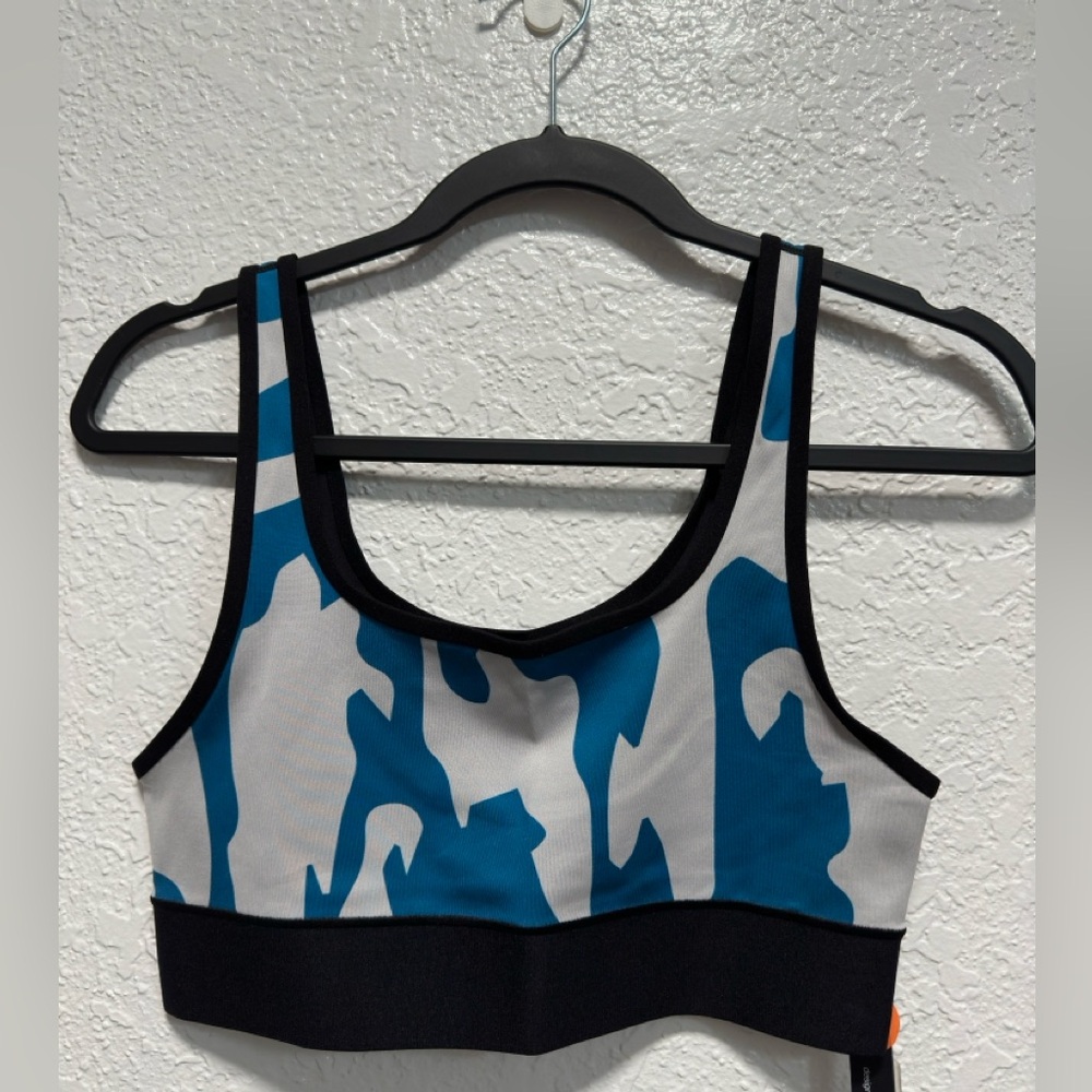 New Ultracor Sports Bra- Size S & M-Color: blue, gray